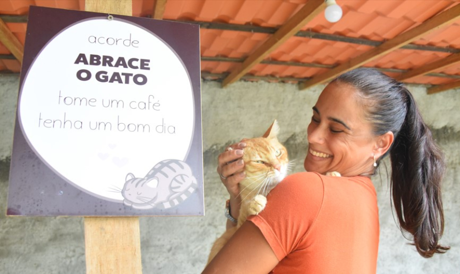 Secretaria de Bem-Estar Animal fiscaliza residências de protetores que recebem o auxílio 